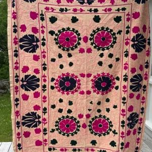 Suzani - brodert bomull (raw cut)