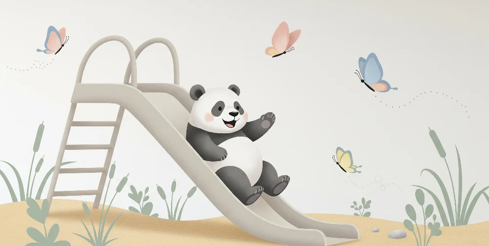 Tapet barnerom | Glad panda på sklie med sommerfugler