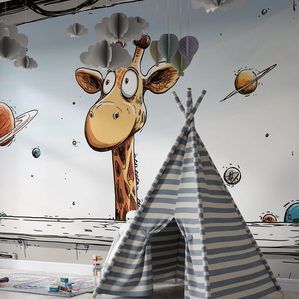 Tapet barnerom | Kosmisk giraff og fargerike planeter