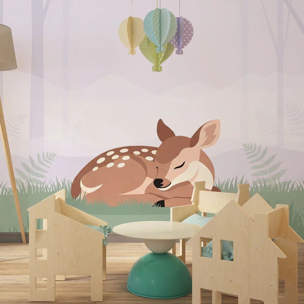 Tapet barnerom | Sovende fawn i skogen