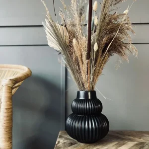 Vase - BLACK SHAPE