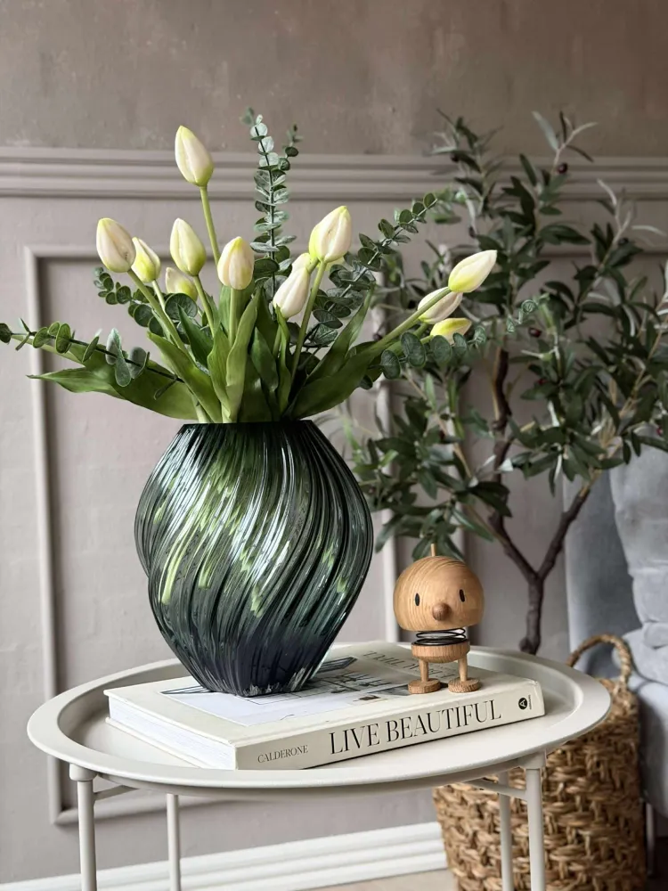 Vase grønn - Munnblåst glass