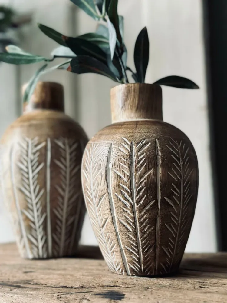 Vase – Wood 18cm