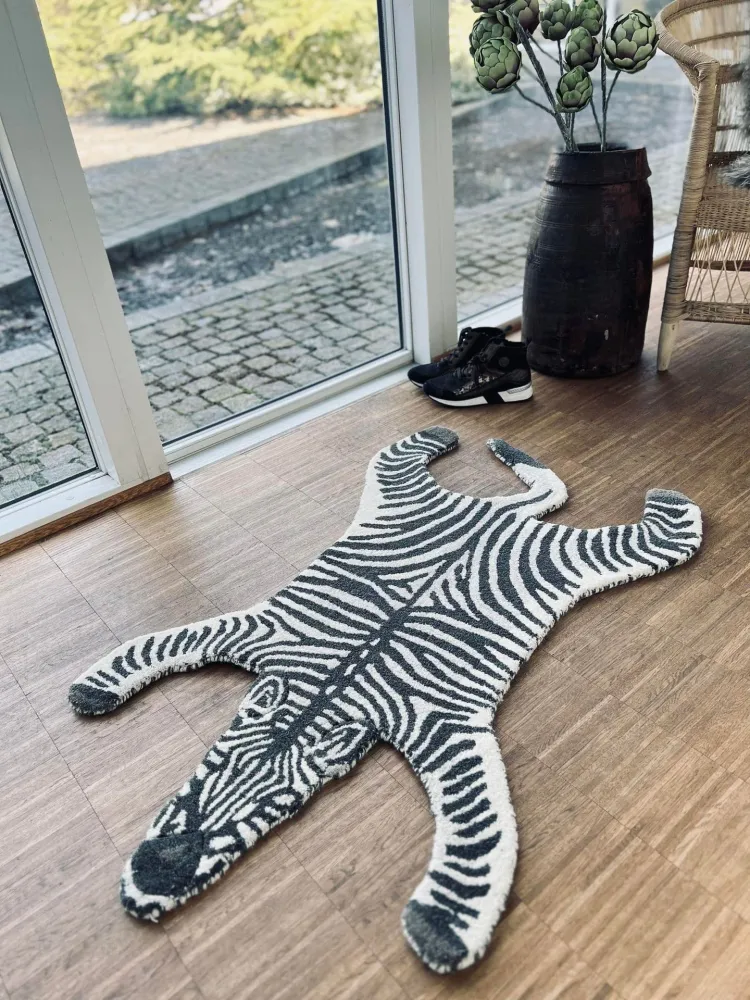 ZEBRA TEPPE I ULL