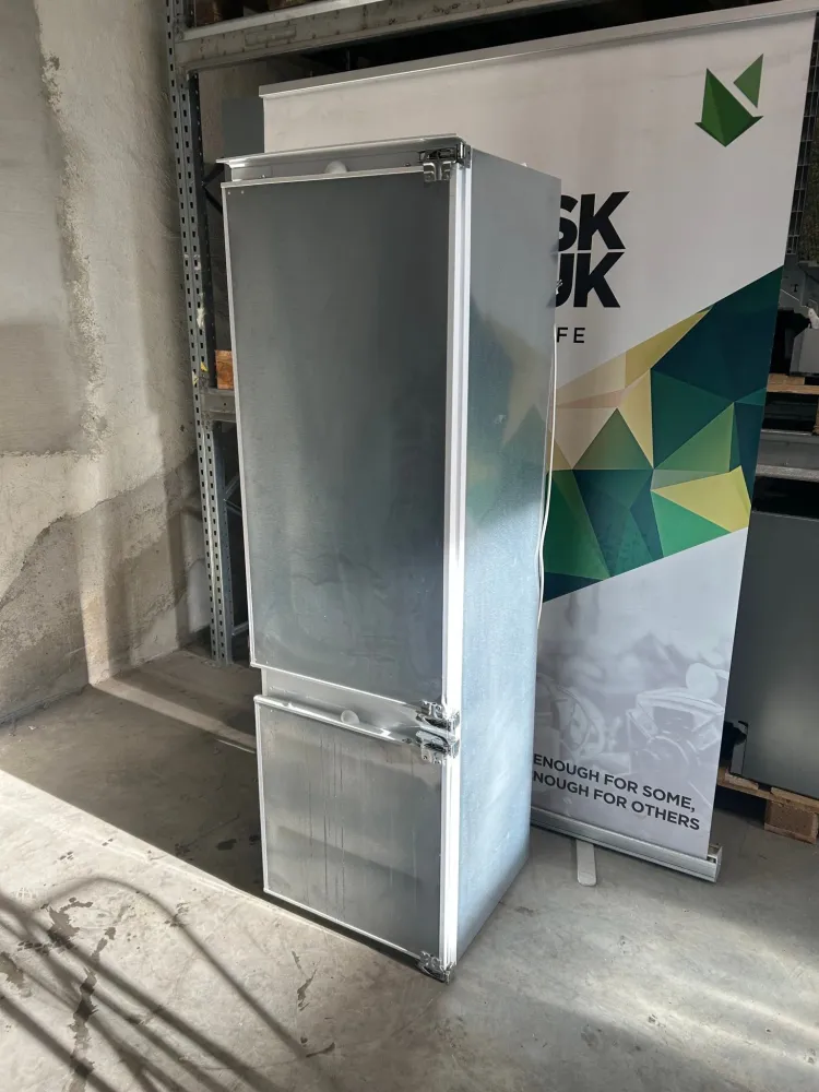 Siemens integrert kombiskap KI38VA50