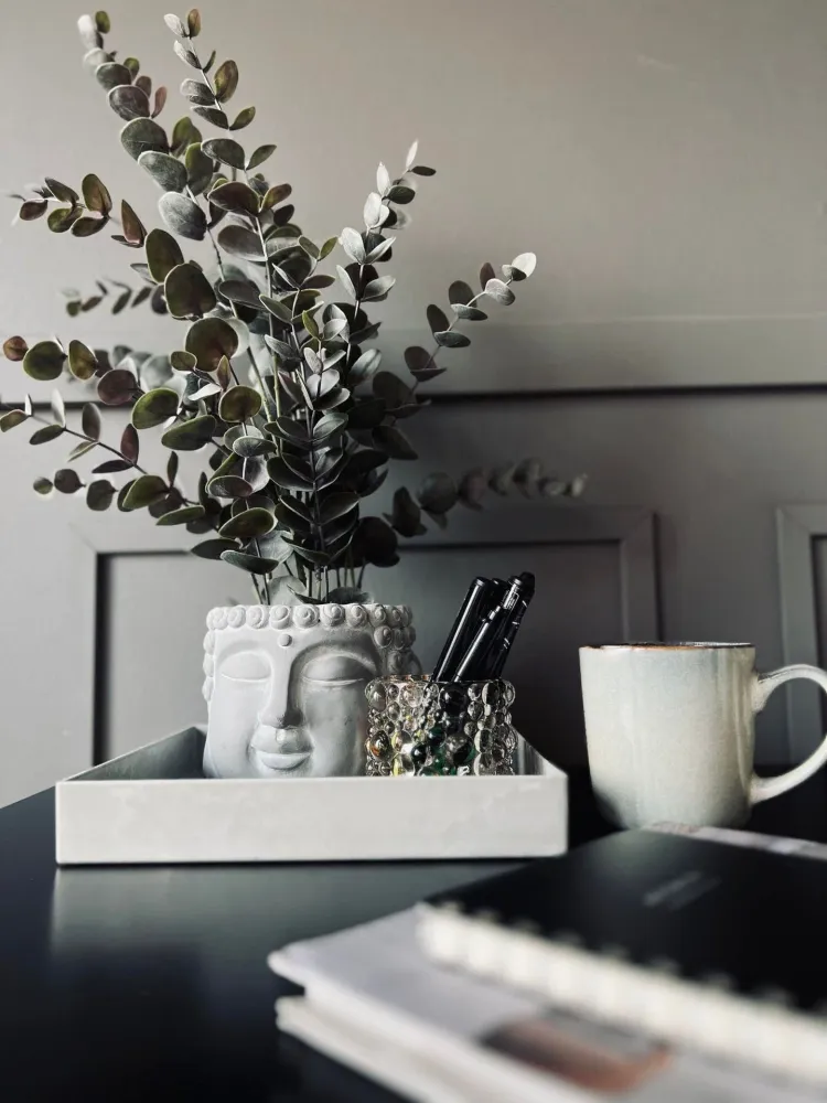 Bakke i betonglook - Mellom STONE
