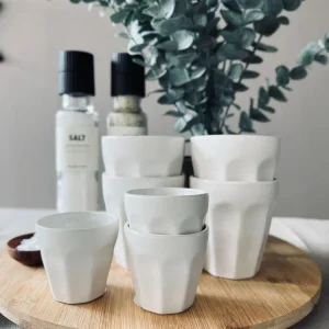 Cafékrus 330 ml - Hvitt porselen 4 stk