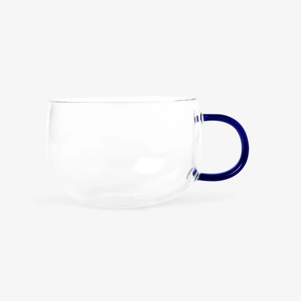 Designerkolleksjon - Glasskrus med blått håndtak - 350 ml