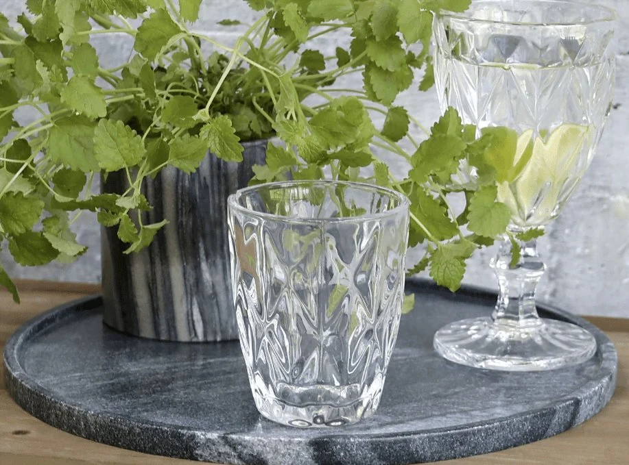 Glass m. diamantutskjæring