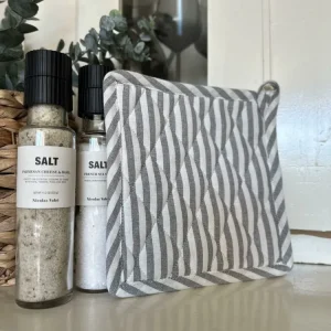 Gryteklut - Grå stripet quilt
