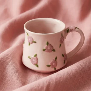 Kopp med preget kirsebærblomster - 320 ml