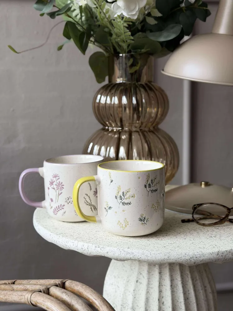 Krus med blomster - MIX