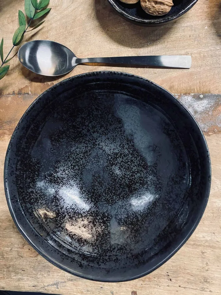 Pasta-/suppeskål i stentøy - Matt svart