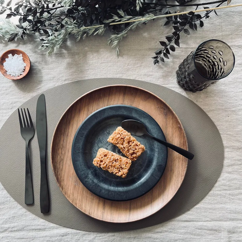 Plassmatte - Vendbar Taupe / Svart - Oval