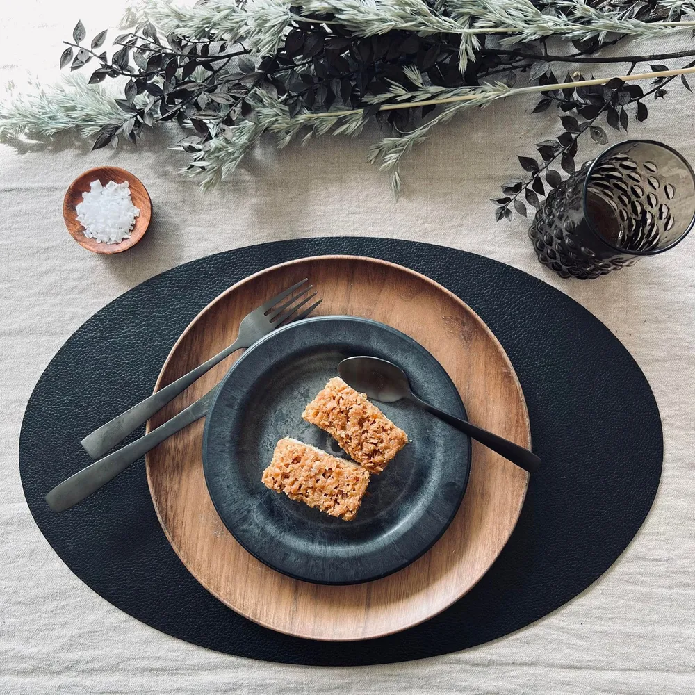 Plassmatte - Vendbar Taupe / Svart - Oval