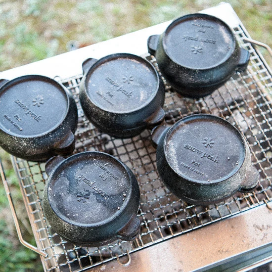 Snow Peak Micro Pot Cast Iron Oven