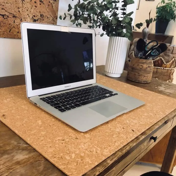 Stor retro plassmatte / oppslagstavle