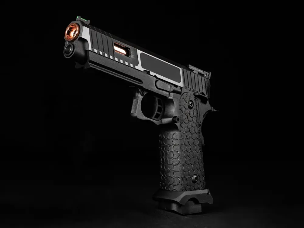 STI - Combat Master Luftpistol med Blowback - 4.5mm BB
