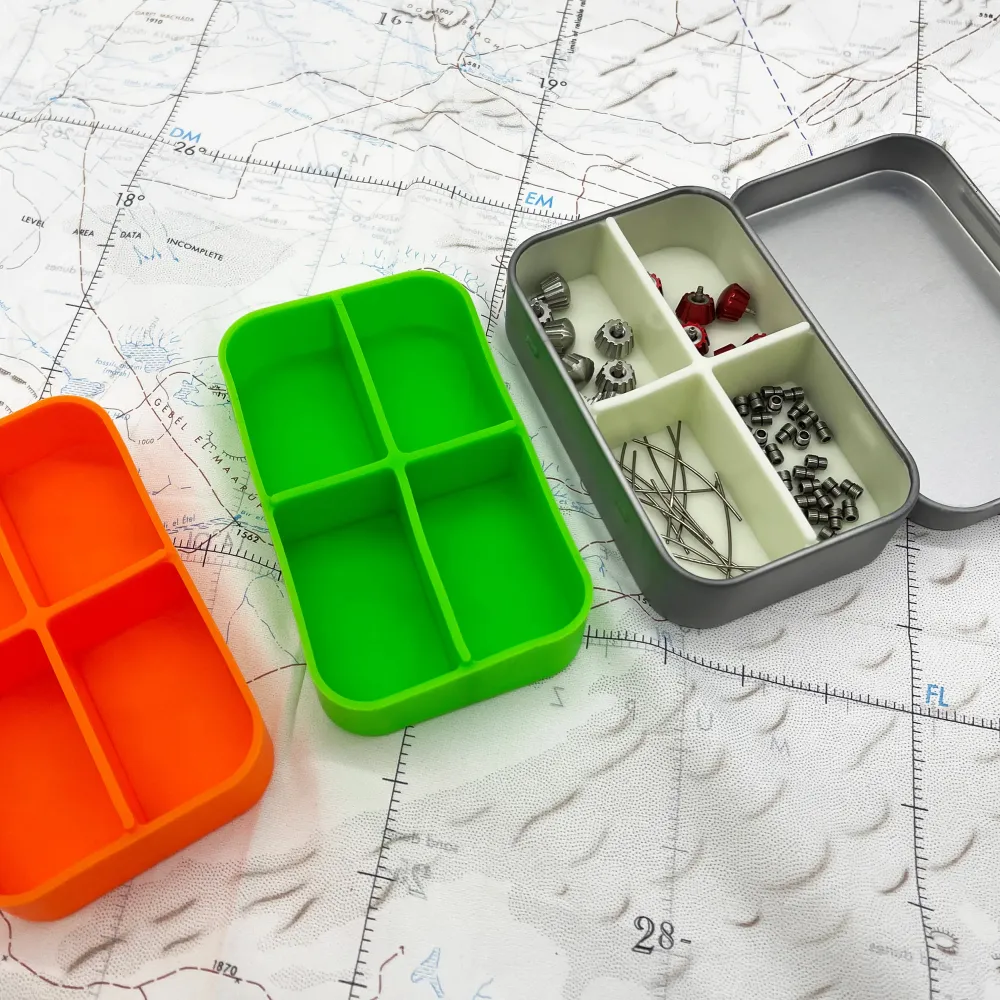 CountyComm Industrial Strength Survival Food Grade Tins Gen 2, Glow Silicone Divider (Only)