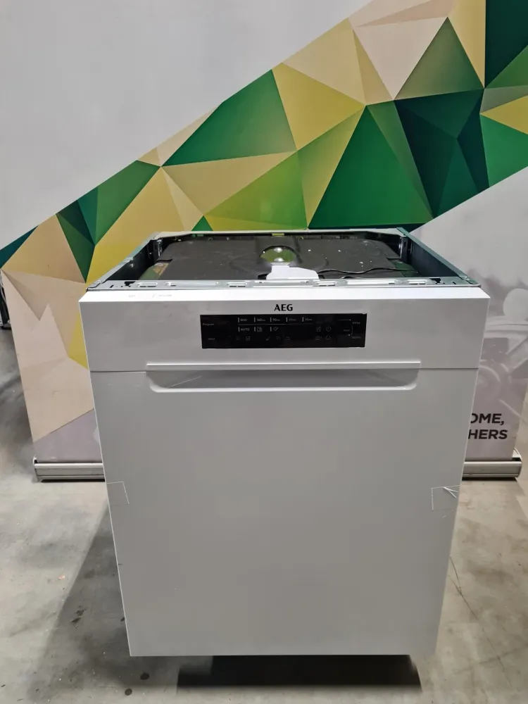 AEG 5000 AirDry Oppvaskmaskin FBB33617ZW