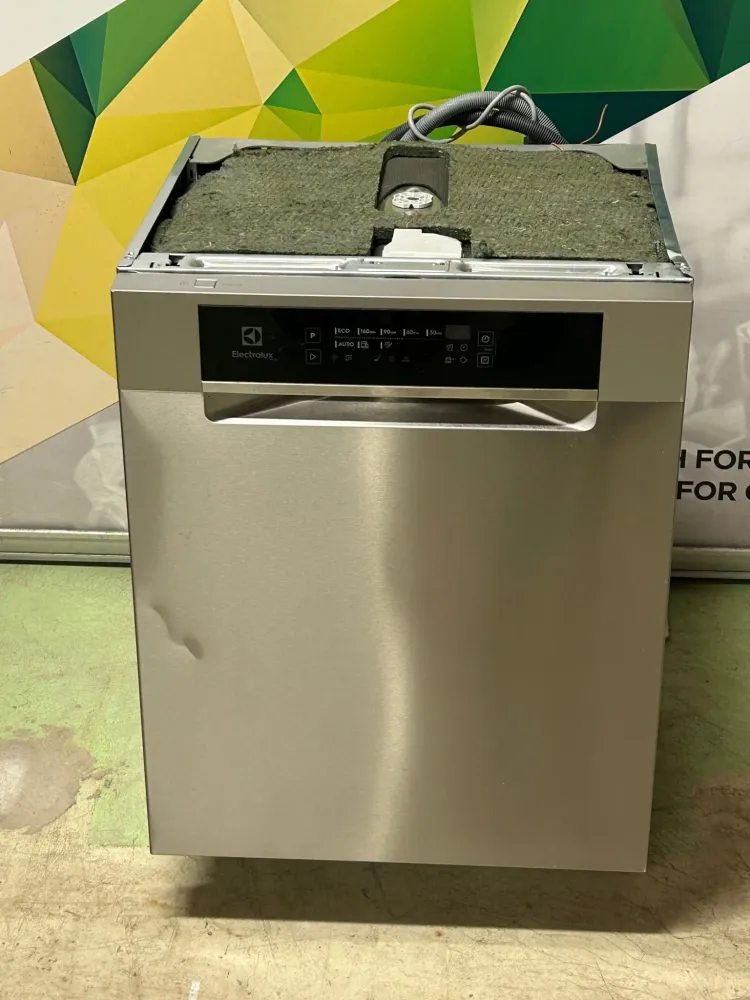 Electrolux Oppvaskmaskin ESG89400UX (Stål)