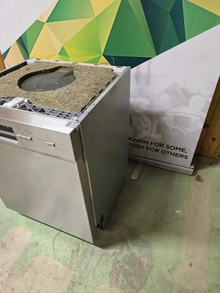 SIEMENS OPPVASKMASKIN SN45L580SK