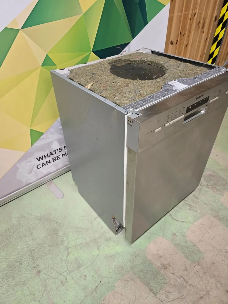SIEMENS OPPVASKMASKIN SN45L580SK