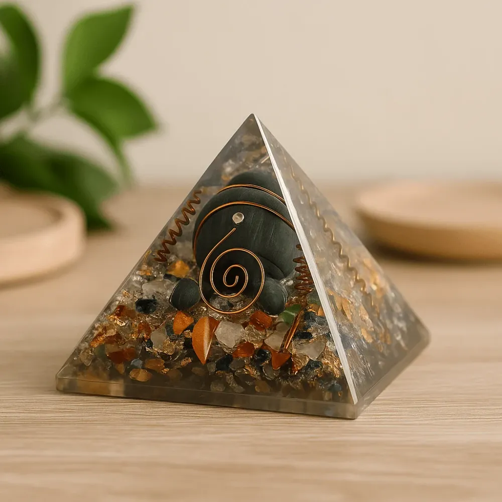 Orgonitt Pyramide Krystall Kobber Skilpadde, 60mm