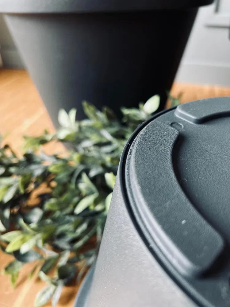 Hagekrukke i resirkulert plast - Stor Ø 35 cm