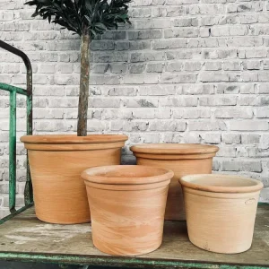 Terrakotta sett med 4 potter - HENTES TILBUD