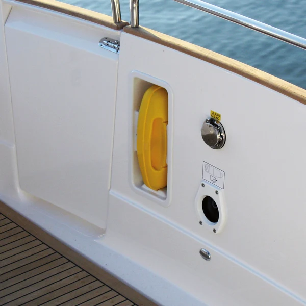 Baltisk, Innebygd boks Lifesaver LS-101