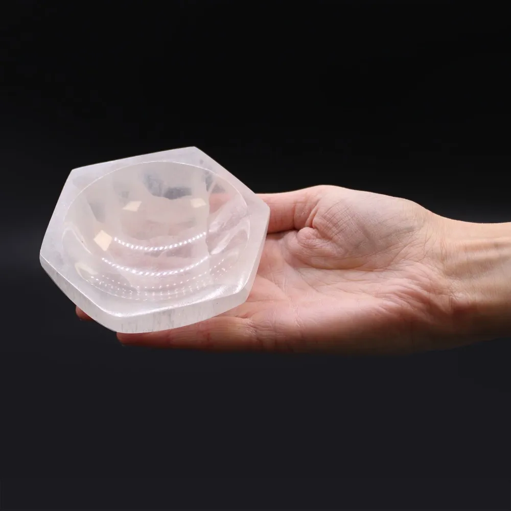 Selenitt sekskantet bolle, 10 cm