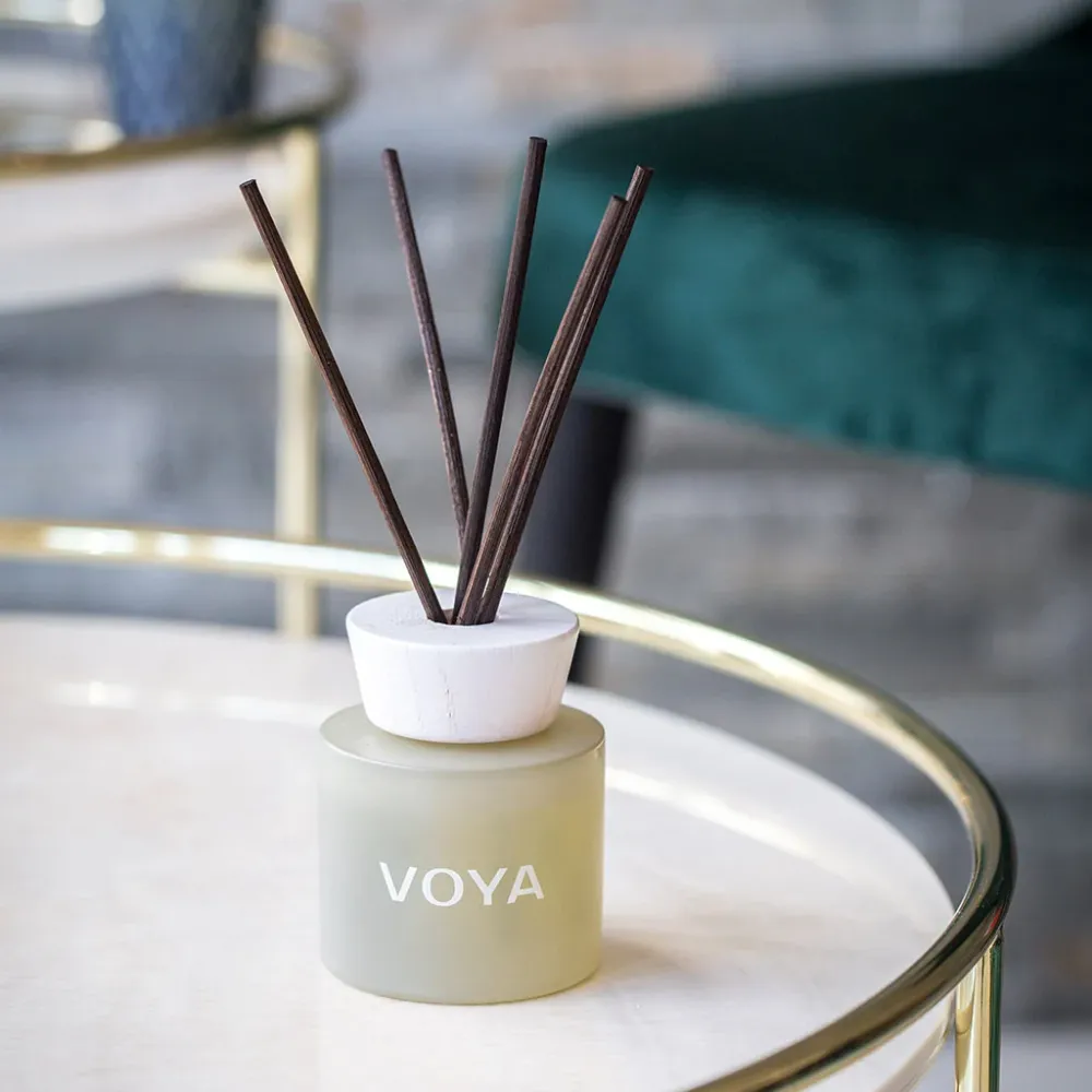 Voya romduft med sedertre og bergamott