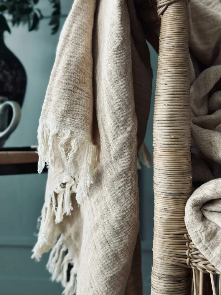 Plaid vevd med kork – Nature mix
