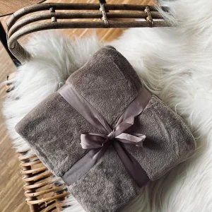 Pledd i fleece king-size – Taupe 180×230