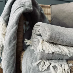 Pledd vevd med kork – Nature grey mix