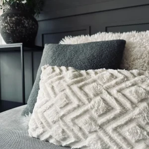Pute inkl. fyll - 30x50 cm Lys ZigZag