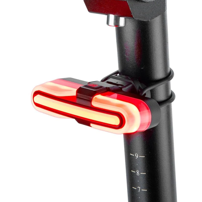 Intelligent baklys med bremsedeteksjon og USB