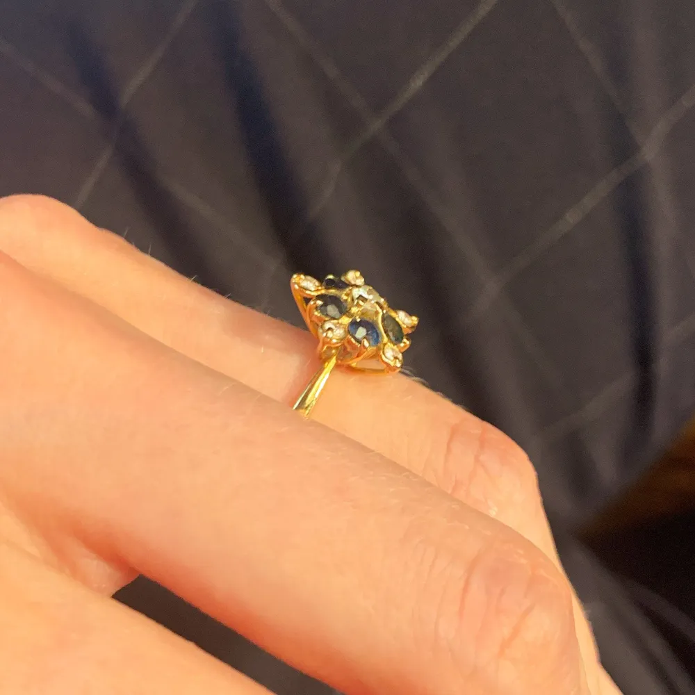 Star Safir Diamond Ring