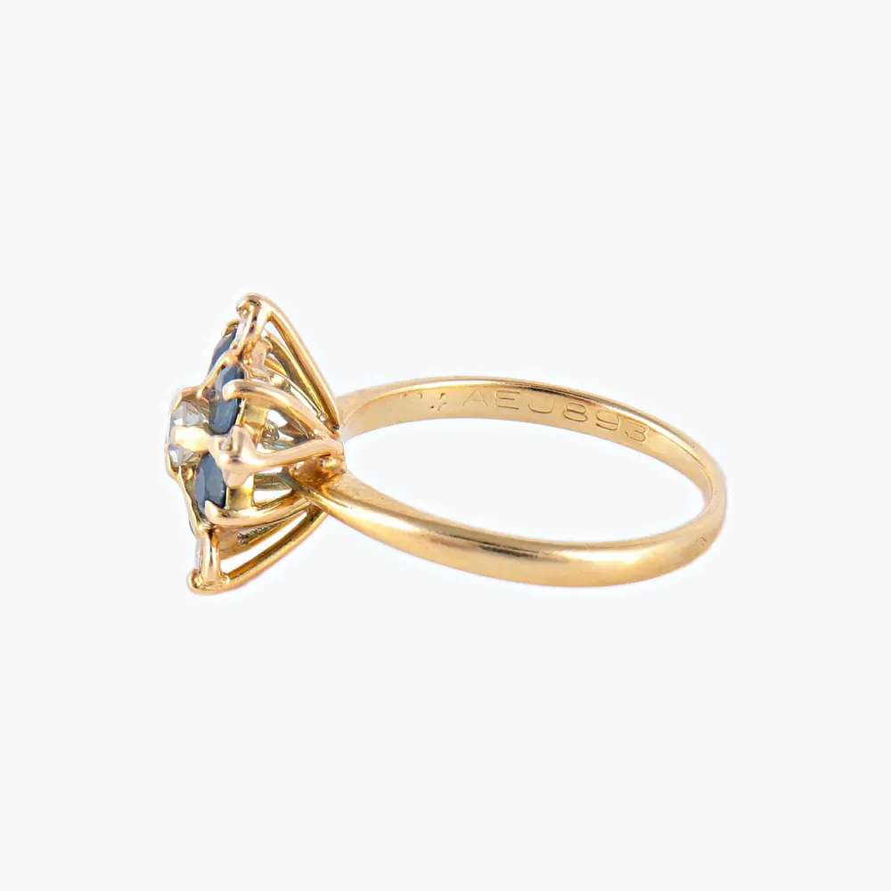 Star Safir Diamond Ring