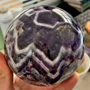 XL Ametyst Chevron Sphere ( Kule ) AAA Kvalitet, ca. 90mm, 1.2kg