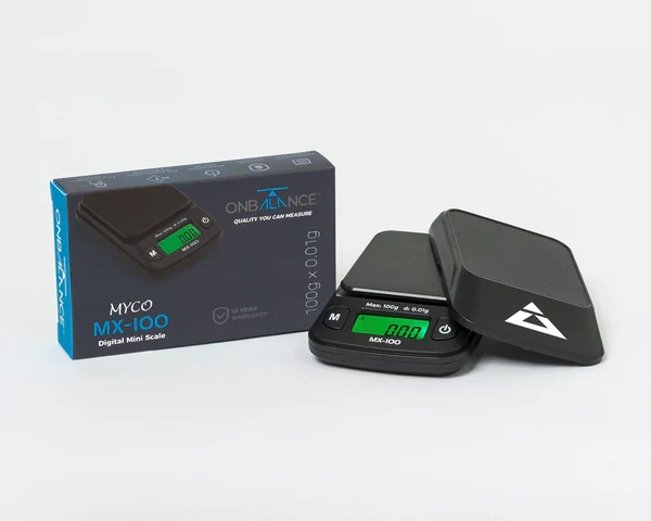 På balanse | MX-100 minivekt (100 gram x 0,01 gram)